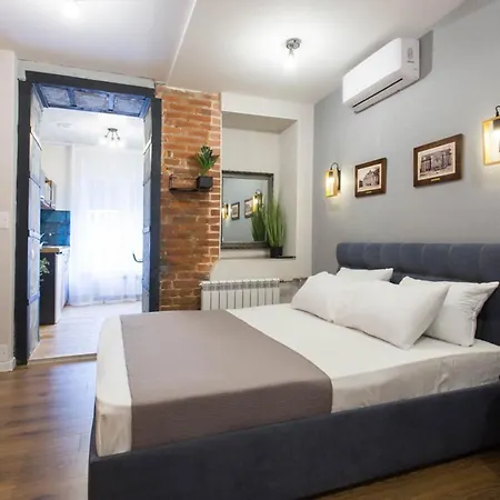 Cozy Apartment In The Center - Podilskyi Lane 7 Kharkiv Exterior photo
