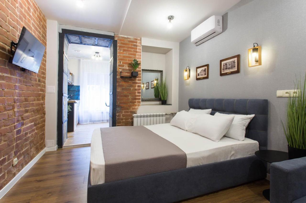 Cozy In The Center - Podilskyi Lane 7 Apartment *